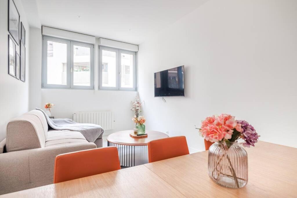 Cosy Flat For 6 People #2 Apartment Asnières Exterior foto
