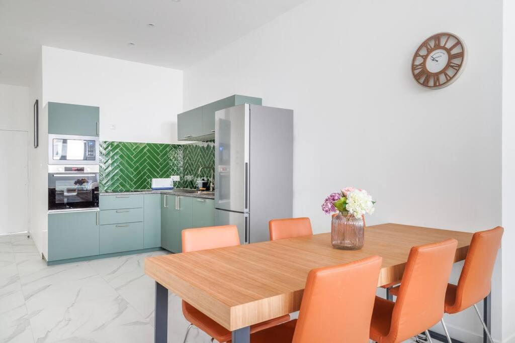 Cosy Flat For 6 People #2 Apartment Asnières Exterior foto