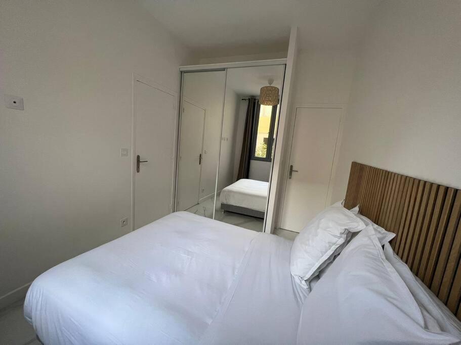 Cosy Flat For 6 People #2 Apartment Asnières Exterior foto